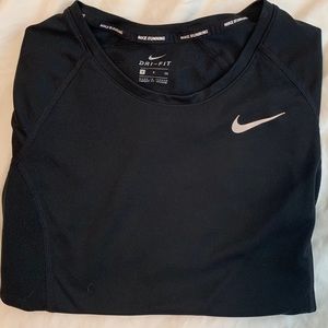 Nike dry fit t-shirt